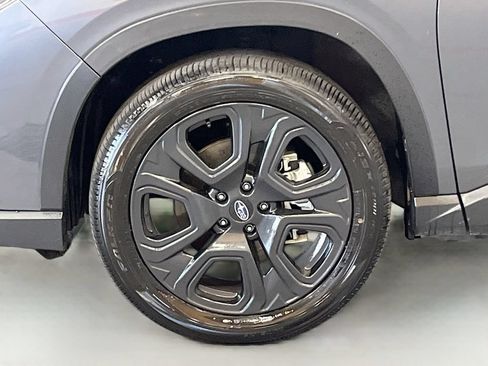 Used 2025 Subaru Ascent Onyx Edition AWD/4WD image 33