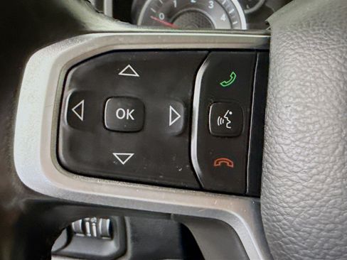 Used 2019 RAM 1500 Big Horn AWD/4WD image 14