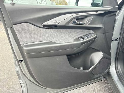 Certified 2023 Chevrolet TrailBlazer LT w/ Convenience Package image 21