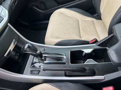 Used 2013 Honda Accord EX-L image 19