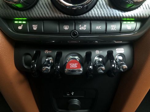 Used 2023 MINI Cooper Countryman S w/ Signature Upholstery Package AWD/4WD image 19