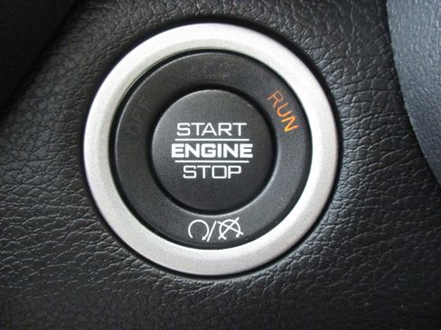 Used 2024 RAM 2500 Big Horn w/ Bed Utility Group image 22