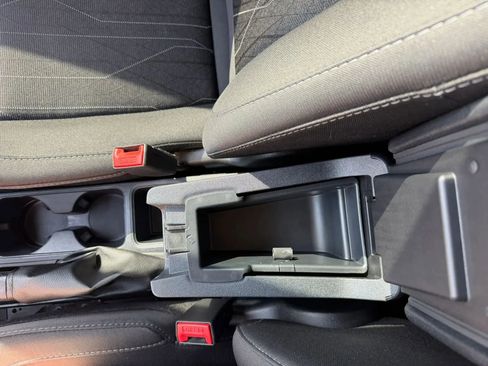 Used 2021 Ford EcoSport SE image 30