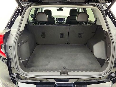 Used 2021 GMC Terrain SLT w/ Elevation Edition FWD image 22