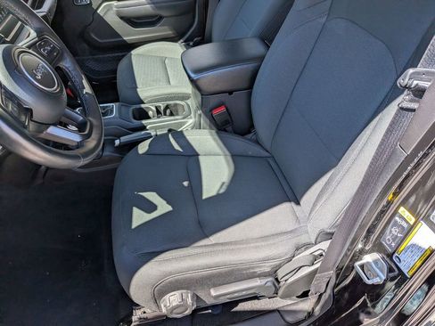Used 2021 Jeep Wrangler Unlimited Sport image 21