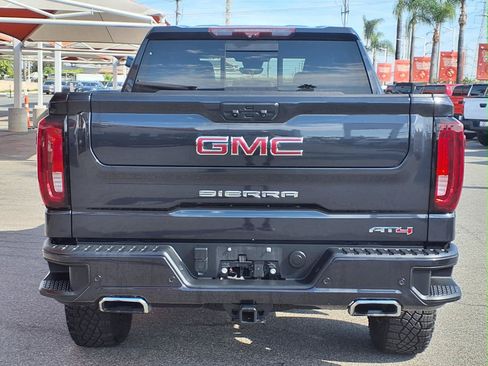 Used 2024 GMC Sierra 1500 AT4 w/ Technology Package AWD/4WD image 5