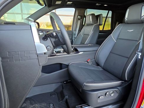 New 2026 Cadillac Escalade Sport w/ Touring Package AWD/4WD image 7