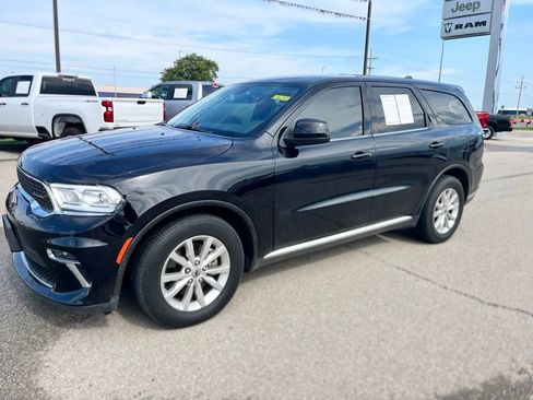 Used 2021 Dodge Durango SXT w/ 3rd Row Seating Group RWD image 3