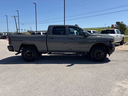 New 2026 RAM 2500 Tradesman AWD/4WD image 7
