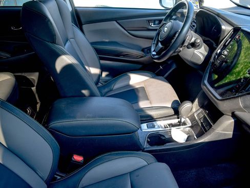 Used 2024 Subaru Ascent Onyx Edition AWD/4WD image 8