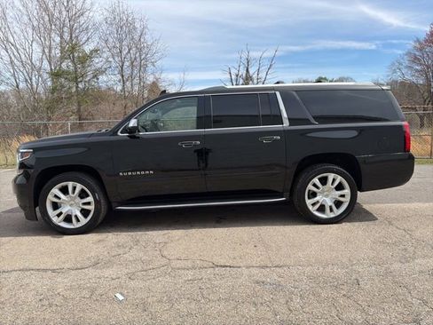 Used 2018 Chevrolet Suburban Premier image 5