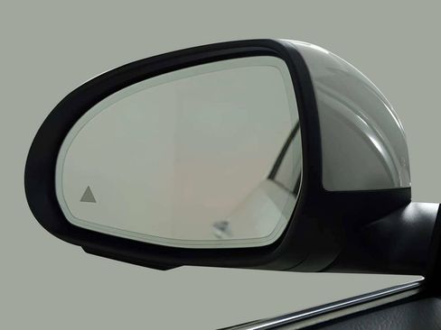 Used 2025 Mercedes-Benz C 300 4MATIC Sedan image 43