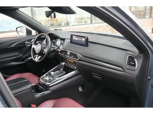 Used 2022 MAZDA CX-9 Carbon Edition image 14