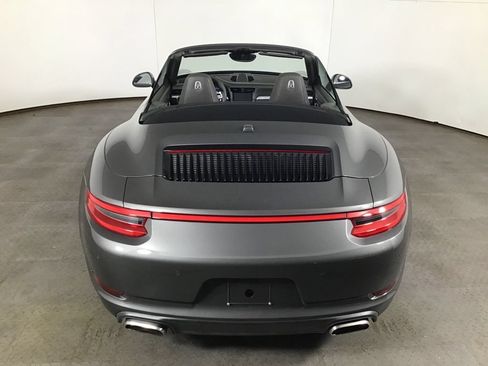 Certified 2017 Porsche 911 Carrera 4 AWD/4WD image 27