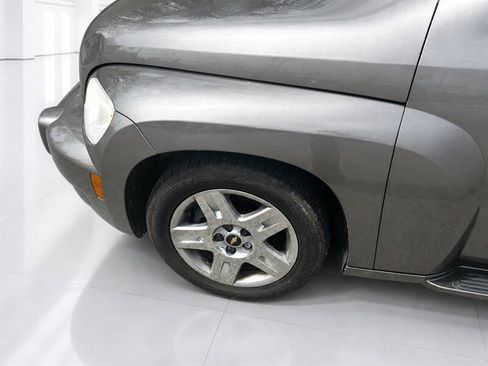 Used 2011 Chevrolet HHR LT FWD image 19