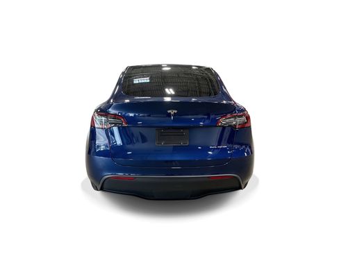 Certified 2023 Tesla Model Y Long Range AWD/4WD image 5