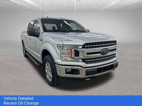 Used 2018 Ford F150 XLT w/ Equipment Group 302A Luxury image 3