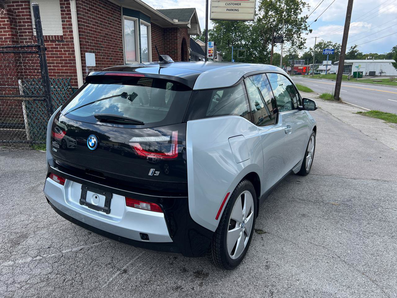 Used 2014 BMW i3 RWD image 46