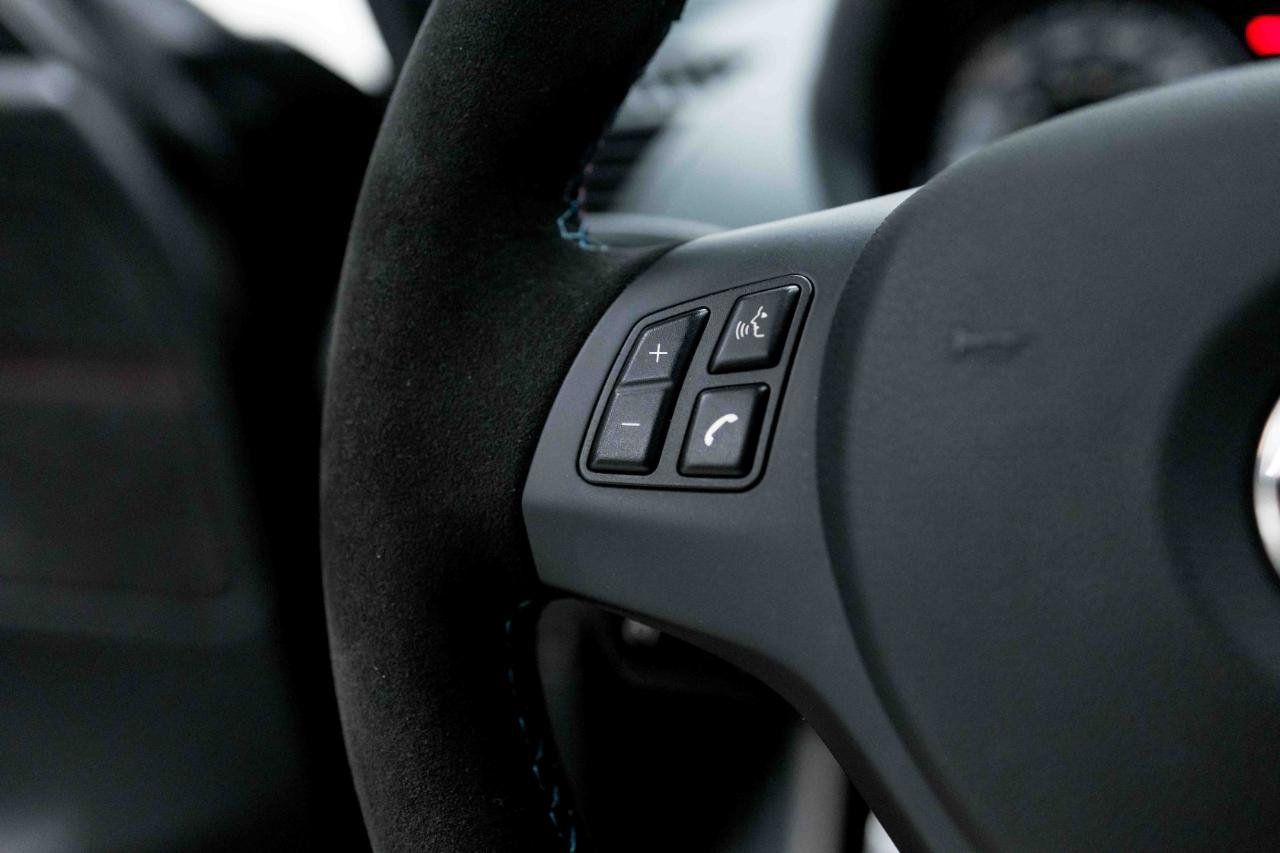 Used 2011 BMW 1 Series M RWD image 42