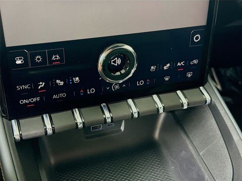 New 2026 GMC Terrain AT4 w/ Convenience Package III image 11