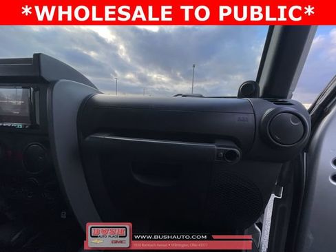 Used 2010 Jeep Wrangler Unlimited Sport image 25