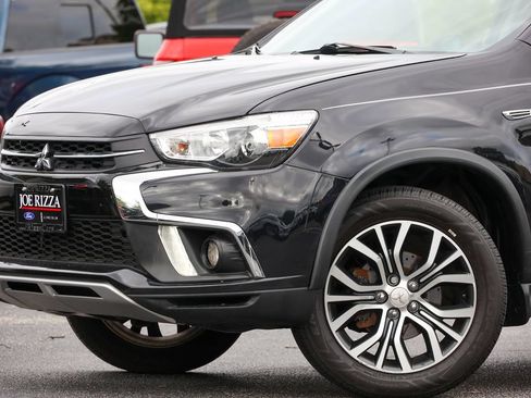 Used 2019 Mitsubishi Outlander Sport SE FWD image 11