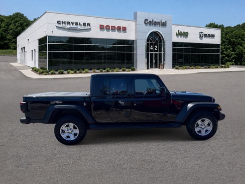Used 2020 Jeep Gladiator Sport w/ Quick Order Package 24S AWD/4WD image 7