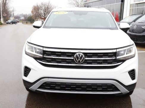 Used 2022 Volkswagen Atlas Cross Sport SE image 12