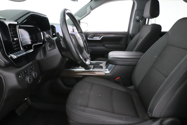 Used 2024 Chevrolet Silverado 1500 RST w/ Convenience Package II AWD/4WD image 16