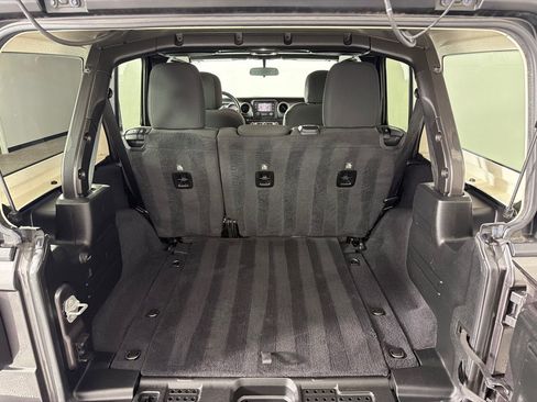 Used 2020 Jeep Wrangler Unlimited Sport S AWD/4WD image 21