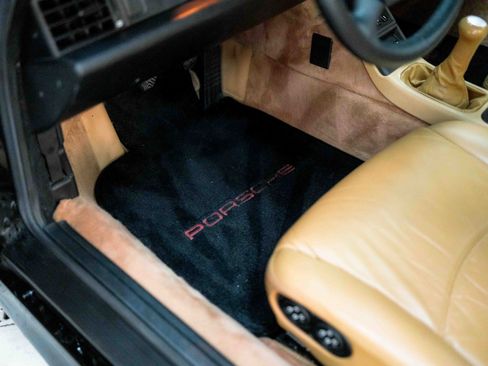 Used 1998 Porsche 911 Carrera 4S image 41