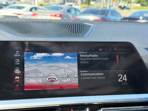 Used 2019 BMW 330i xDrive Sedan w/ Convenience Package AWD/4WD image 11