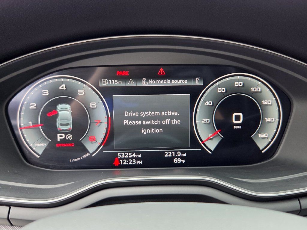 Used 2024 Audi A5 2.0T Premium Plus AWD/4WD image 27