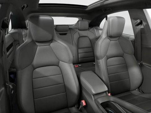 New 2026 Porsche Macan Electric image 6