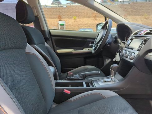 Used 2017 Subaru Crosstrek 2.0i Premium AWD/4WD image 35