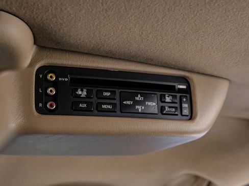 Used 2004 Ford Excursion Eddie Bauer image 24