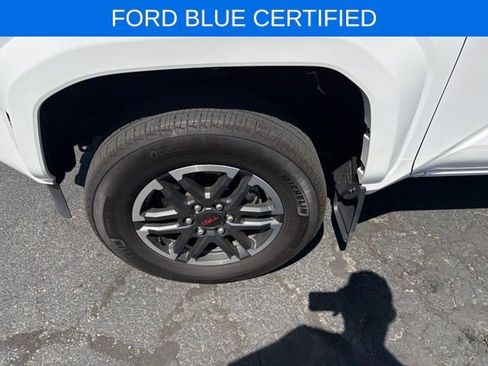 Used 2024 Toyota Tacoma TRD Sport AWD/4WD image 22