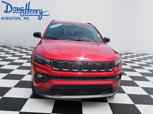 New 2026 Jeep Compass Latitude AWD/4WD image 8