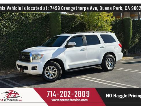 Used 2011 Toyota Sequoia SR5 RWD image 13