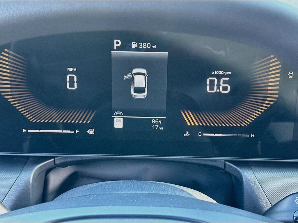 New 2026 Kia K4 FWD image 12