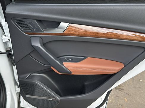 Used 2025 Audi Q5 2.0T Premium Plus image 27