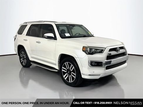 Used 2016 Toyota 4Runner Limited AWD/4WD image 3