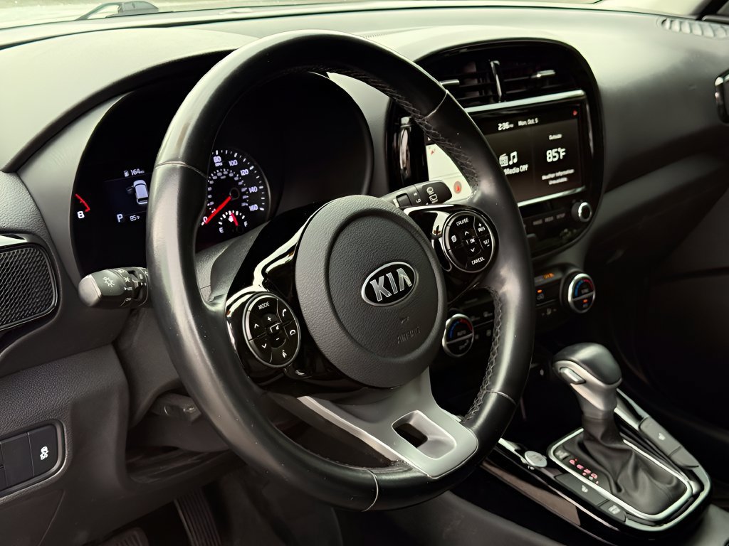 Used 2021 Kia Soul EX FWD image 13