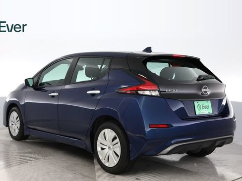 Used 2025 Nissan Leaf S FWD image 14
