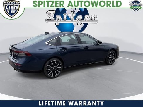 New 2026 Honda Accord Touring image 9