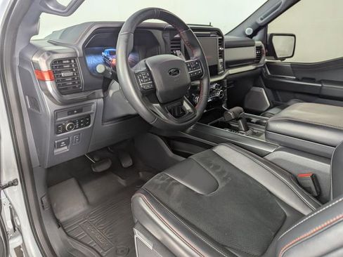 Used 2025 Ford F150 Raptor AWD/4WD image 16