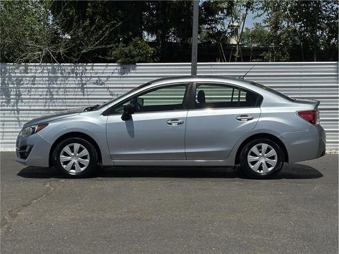 Used 2016 Subaru Impreza 2.0i AWD/4WD image 13