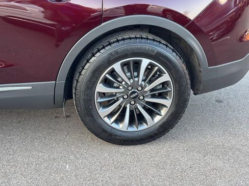 Certified 2023 Lincoln Nautilus FWD image 9