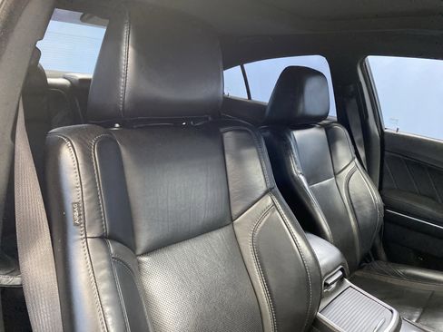 Used 2018 Dodge Charger GT image 44