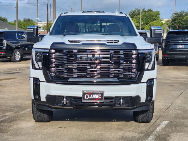 Used 2026 GMC Sierra 2500 Denali Ultimate w/ Max Trailering Package AWD/4WD image 2